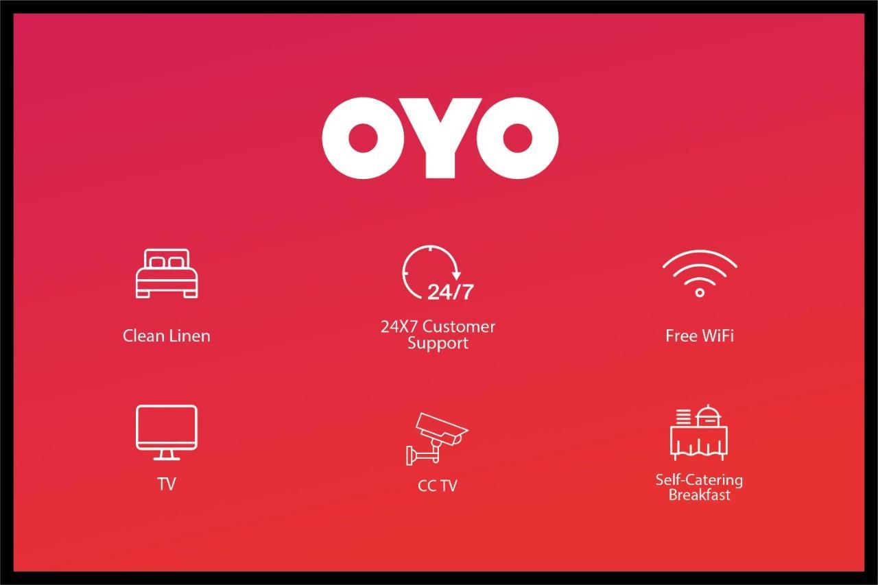 Oyo 47777 拉克斯米纳拉扬酒店 奥兰加巴德 外观 照片